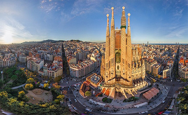 Kinh nghiệm du lịch Barcelona giá rẻ chi tiết từ A tới Z