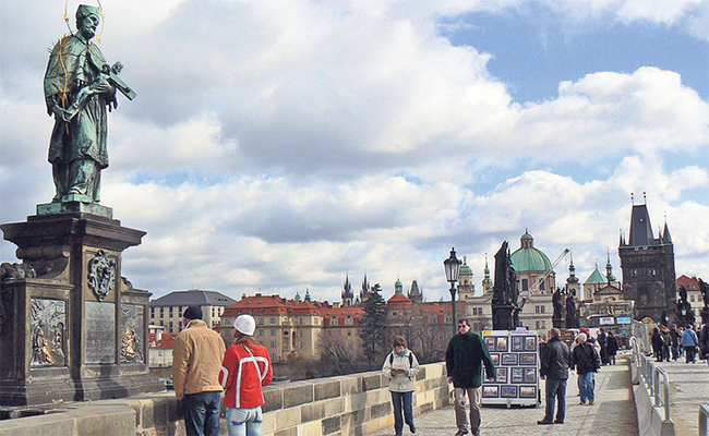 Kinh nghiệm du lịch Praha giá rẻ chi tiết từ A tới Z