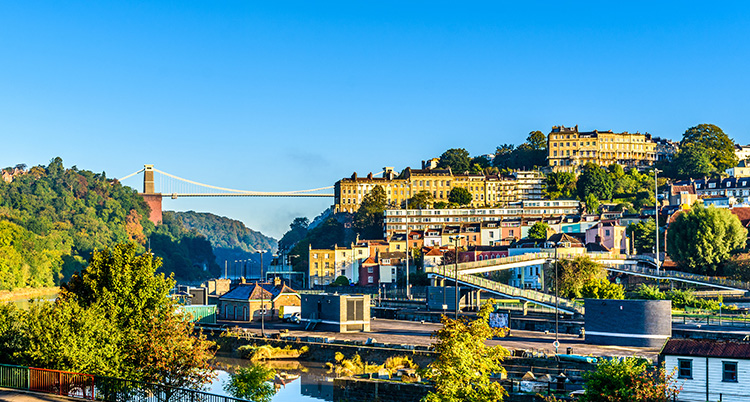 Những địa điểm đẹp khi tới du lịch Bristol
