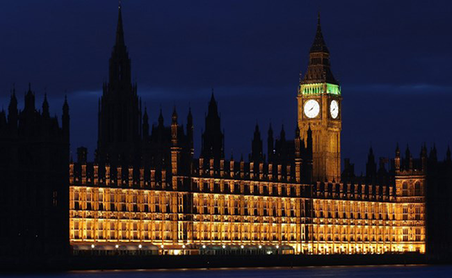 Tháp đồng hồ Big Ben biểu tượng của đất nước Anh