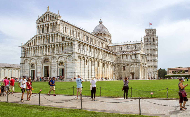 Những điều thú vị về Tháp nghiêng Pisa có thể bạn chưa biết