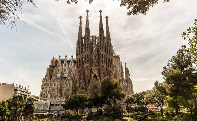 du lịch Barcelona - La Sagrada Familia