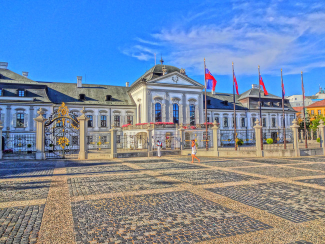 du lịch Bratislava - cung điện Grassalkovich 