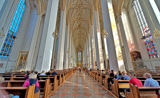 nhà thờ frauenkirche - nội thất