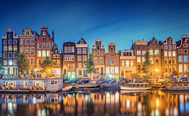 Amsterdam, thủ đô không chỉ có phố đèn đỏ